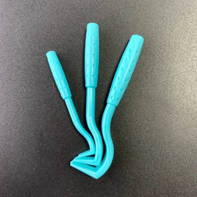 3 Flea Remover Hook
