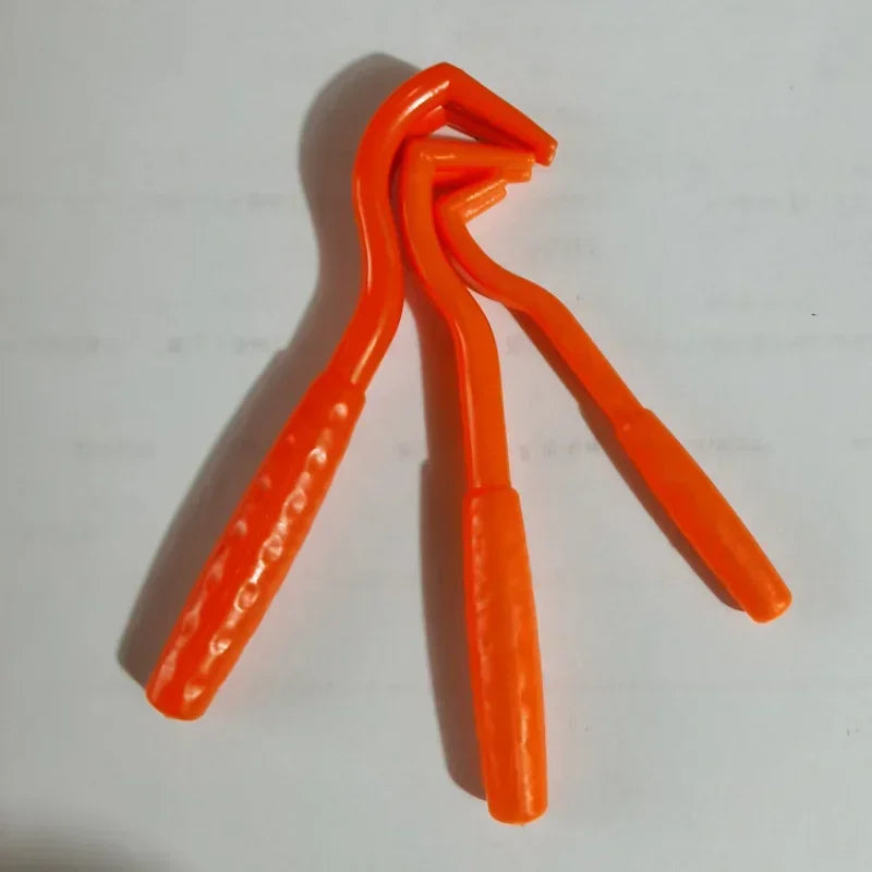 3 Flea Remover Hook