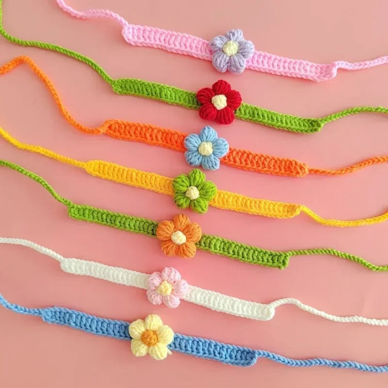 Dog and Cat Collar Adjustable Flowers Wool Necklace
