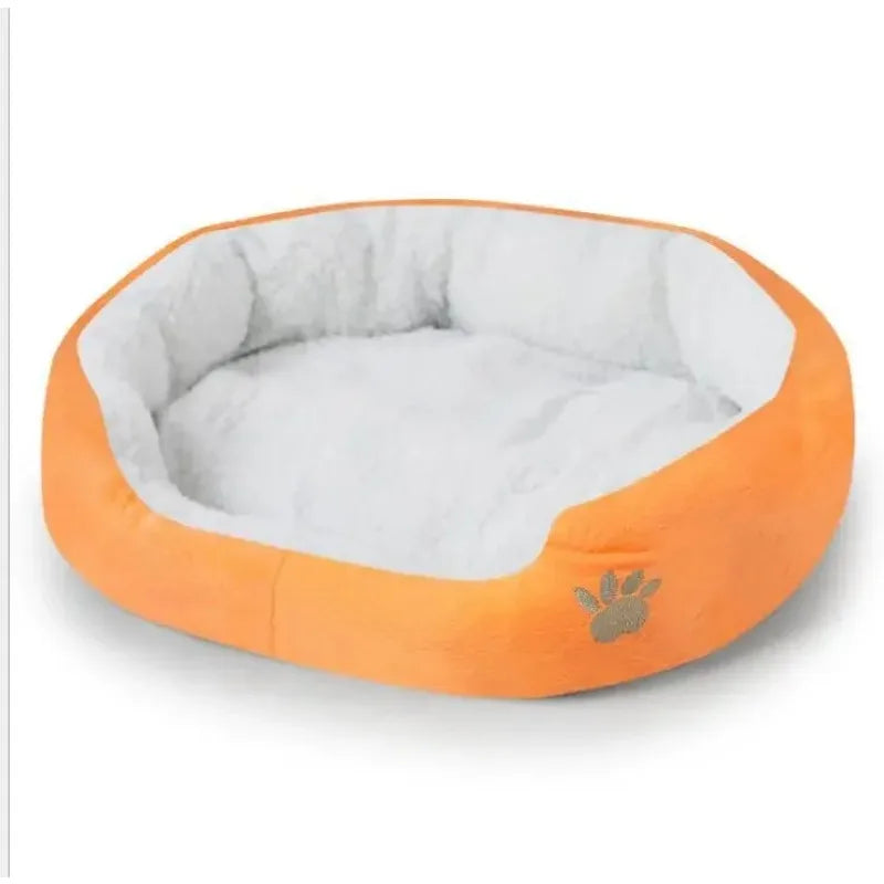 Warm and Cozy Pet Bed for Indoor