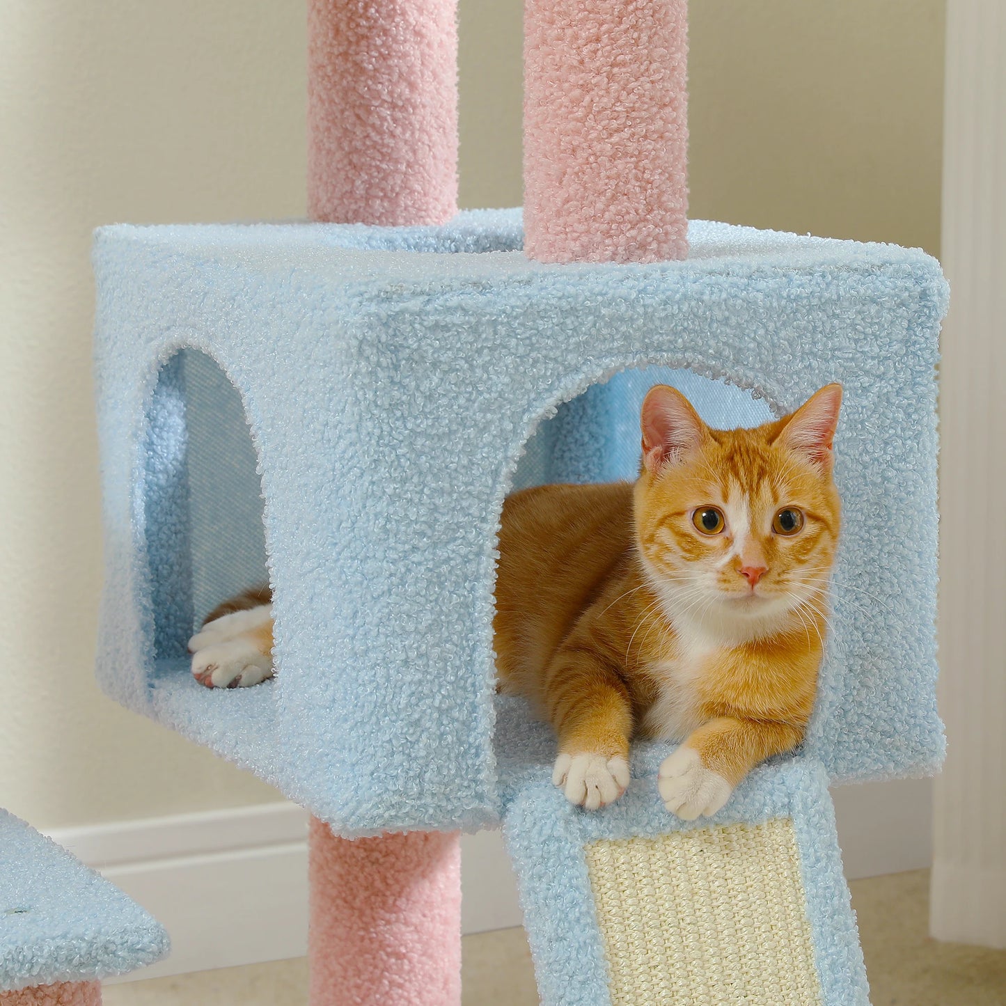 Flower Tree Multi-Level Cat Tower with Covered Scratching Posts